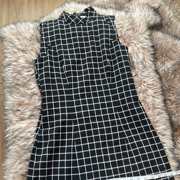 H&M dress - Picture 3 of 4